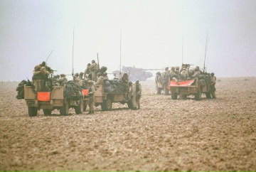 35 лет назад: Как 2-й парашютно-десантный полк и спецназ Франции покоряли иракскую пустыню.